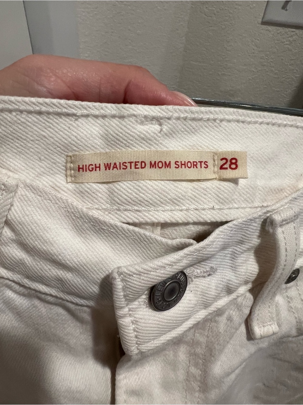 Levi’s High Waisted Mom Shorts — White